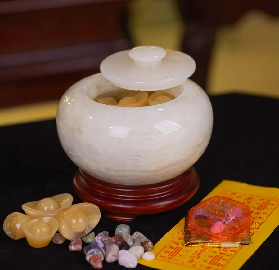 Lợi Ích Của Bát Tụ Bảo Ngọc Hoàng Long